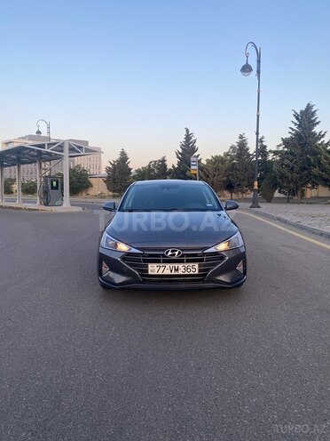 Hyundai Elantra 2019, 99,000 km - 2.0 l - Bakı
