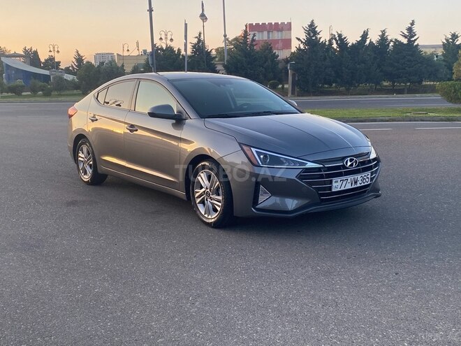 Hyundai Elantra 2019, 99,000 km - 2.0 l - Bakı