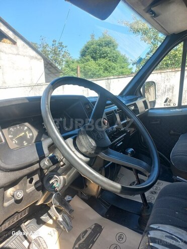 GAZ 33021 1999, 100,000 km - 2.4 l - Zaqatala