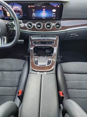 Mercedes E 200 2021, 25,000 km - 2.0 l - Bakı