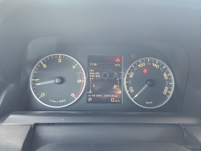 Land Rover Discovery 2013, 192,000 km - 3.0 l - Bakı