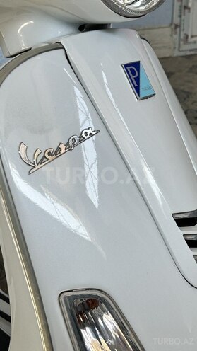 Vespa  2022, 13,415 km - 0.2 l - Bakı