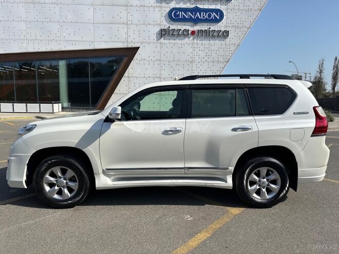 Toyota Land Cruiser Prado 2012, 243,000 km - 2.7 л - Bakı