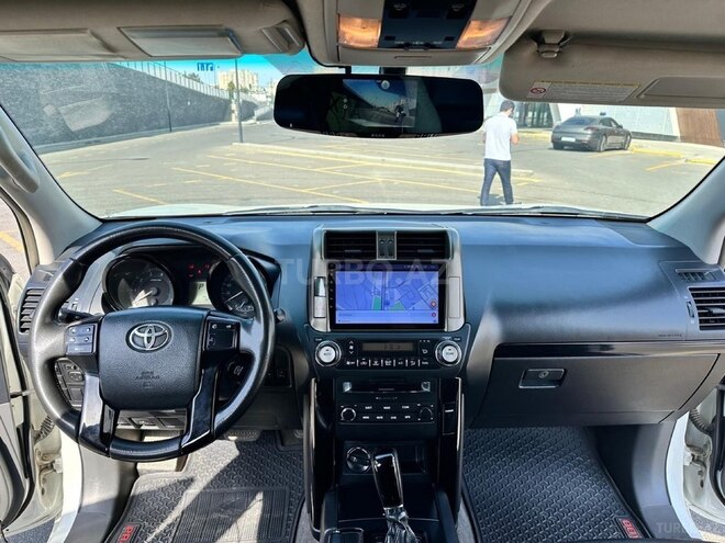 Toyota Land Cruiser Prado 2012, 243,000 km - 2.7 л - Bakı