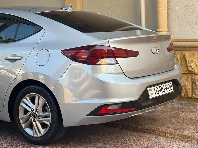 Hyundai Elantra 2019, 64,500 km - 2.0 l - Bakı