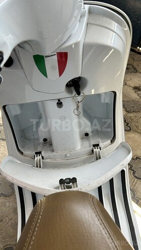 Vespa  2022, 13,415 km - 0.2 l - Bakı