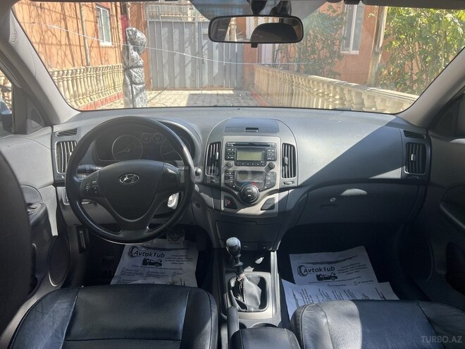 Hyundai i30 2007, 331,000 km - 1.6 л - Bakı
