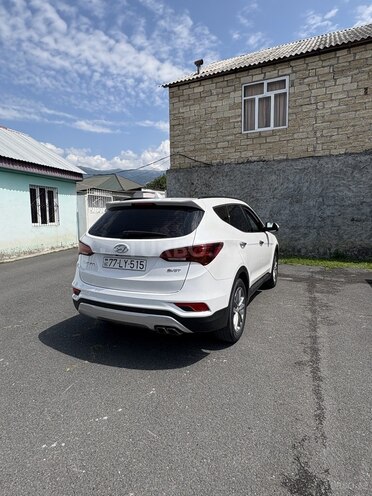Hyundai Santa Fe 2015, 178,665 km - 2.0 l - Zaqatala