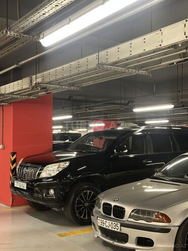 Toyota Land Cruiser Prado-9
