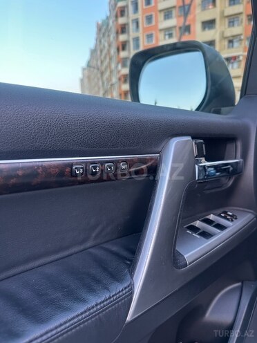 Toyota Land Cruiser 2013, 181,000 km - 4.6 l - Sumqayıt