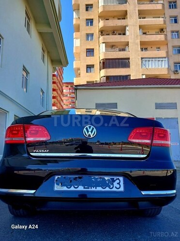 Volkswagen Passat 2013, 140,000 km - 2.5 l - Bakı