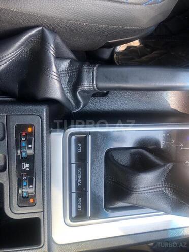 Toyota Land Cruiser Prado 2018, 130,000 km - 2.8 л - Bakı