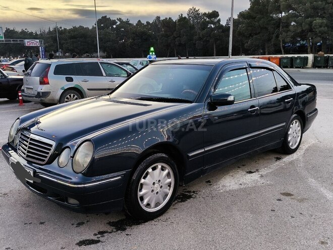 Mercedes C 220 d 2001, 449,199 km - 2.2 л - Bakı