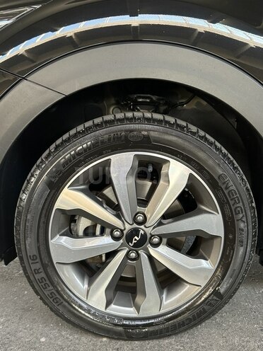 Kia Stonic-7