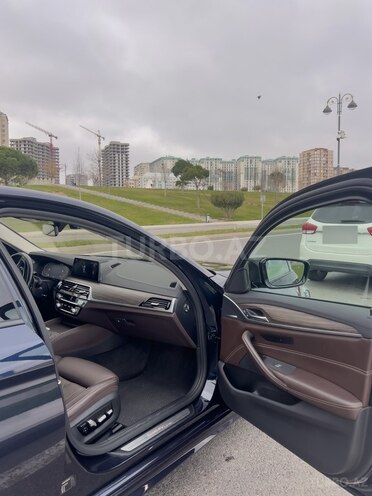 BMW 520-10