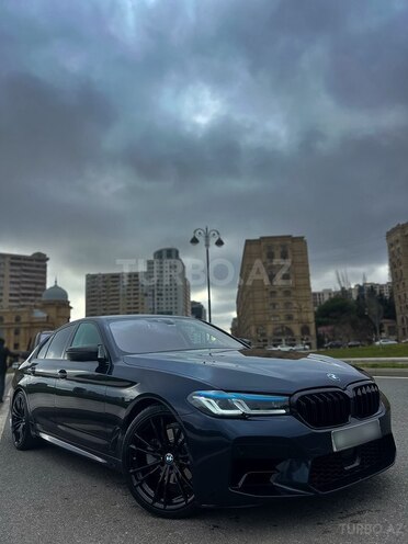 BMW 520-1