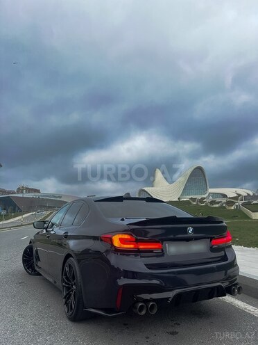 BMW 520-9