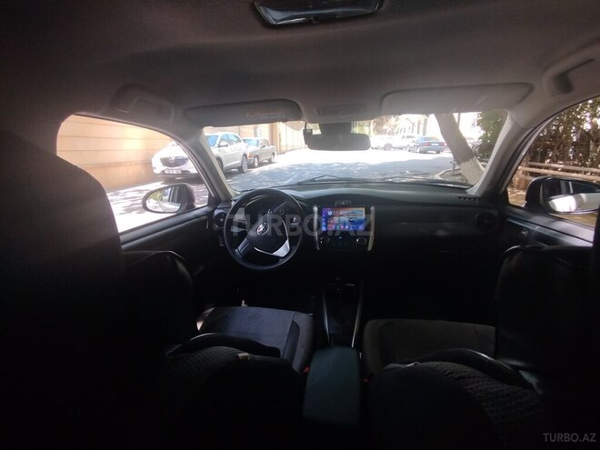 Toyota Corolla Fielder 2019, 130,000 km - 1.5 л - Bakı