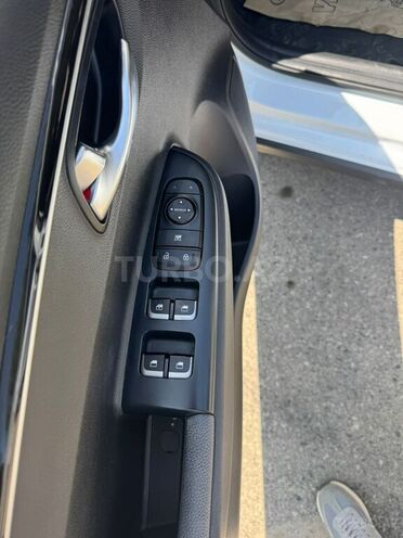Kia Rio X-Line 2019, 30,000 km - 1.6 л - Bakı