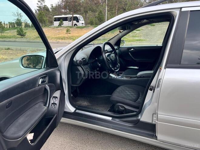 Mercedes C 220 d 2005, 505,139 km - 2.2 l - Goranboy