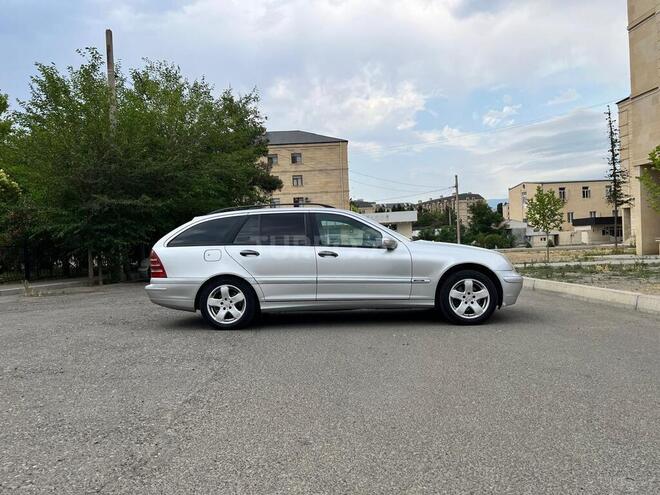 Mercedes C 220 d 2005, 505,139 km - 2.2 l - Goranboy