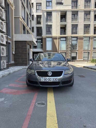 Volkswagen Passat 2005, 330,000 km - 2.0 l - Bakı