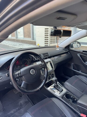 Volkswagen Passat 2005, 330,000 km - 2.0 l - Bakı