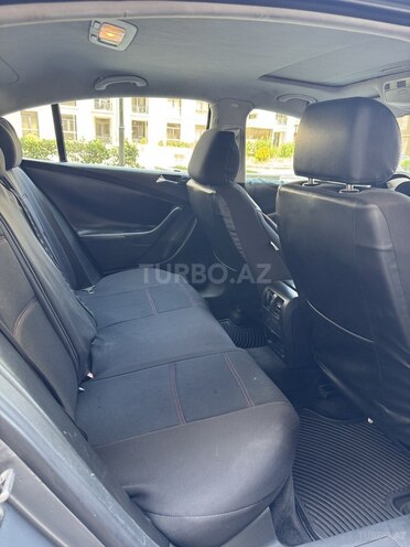 Volkswagen Passat 2005, 330,000 km - 2.0 l - Bakı