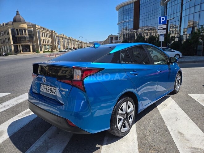 Toyota Prius 2021, 317,000 km - 1.8 l - Bakı