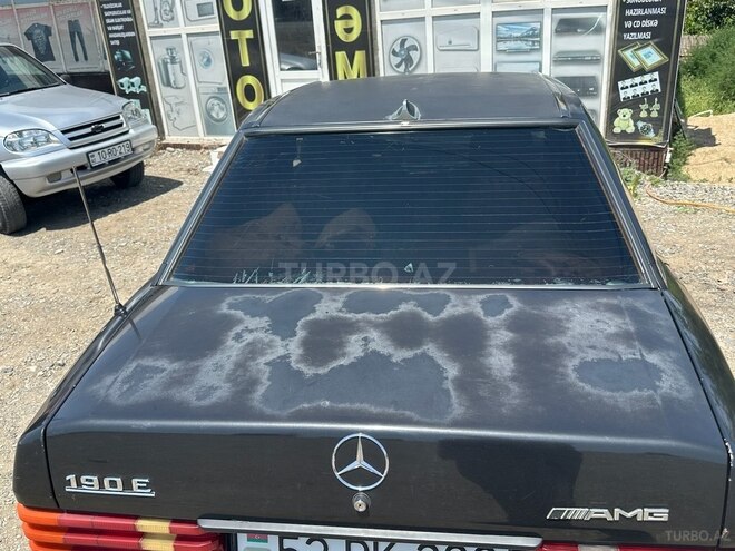 Mercedes 190 1992, 400,000 km - 2.0 l - Salyan