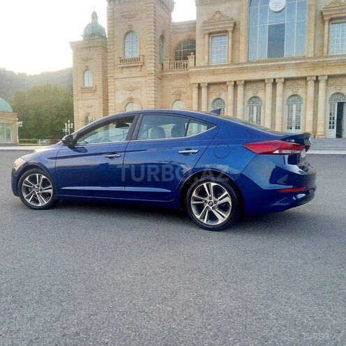 Hyundai Elantra 2016, 101,000 km - 2.0 l - Qəbələ
