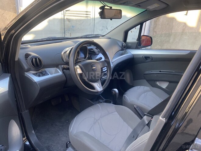 Chevrolet Spark-9