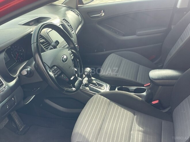 Kia Forte-11