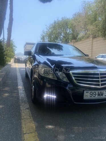 Mercedes E 200 2009, 230,000 km - 1.8 л - Bakı