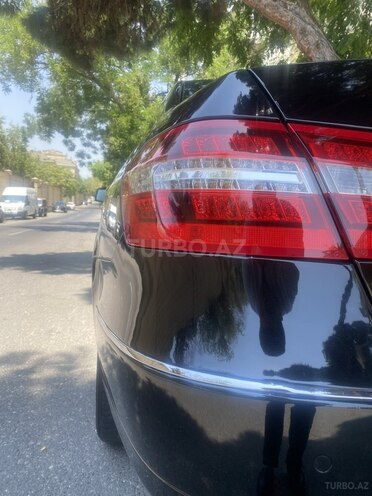 Mercedes E 200 2009, 230,000 km - 1.8 л - Bakı