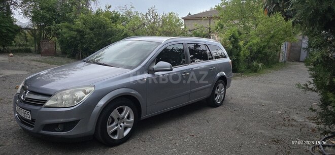 Opel Astra 2009, 315,000 km - 1.6 l - Bərdə