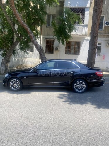 Mercedes E 200 2009, 230,000 km - 1.8 л - Bakı