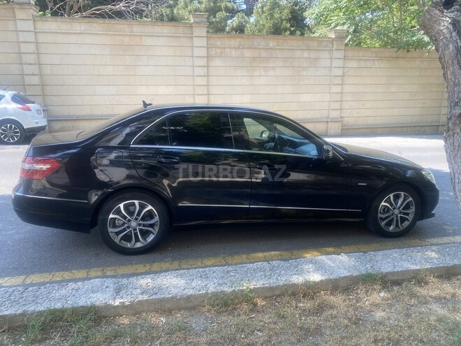 Mercedes E 200 2009, 230,000 km - 1.8 л - Bakı