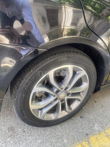 Mercedes E 200 2009, 230,000 km - 1.8 л - Bakı