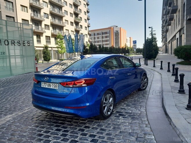 Hyundai Elantra 2016, 98,000 km - 2.0 l - Bakı