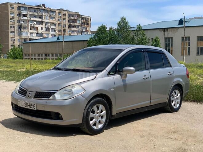 Nissan Tiida 2006, 250,000 km - 1.6 л - Bakı