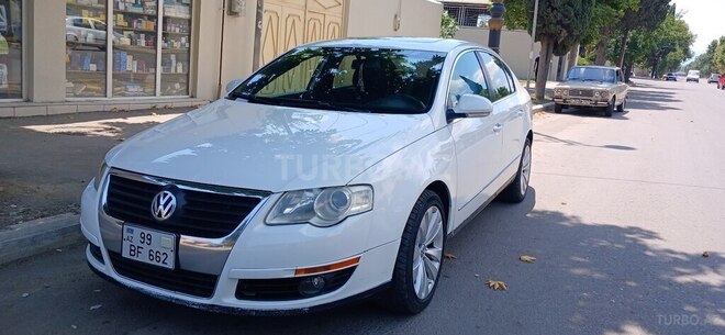Volkswagen Passat 2005, 257,000 km - 2.0 l - Gəncə