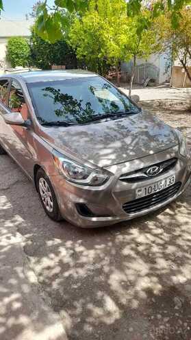 Hyundai Accent 2013, 127,000 km - 1.6 l - Füzuli