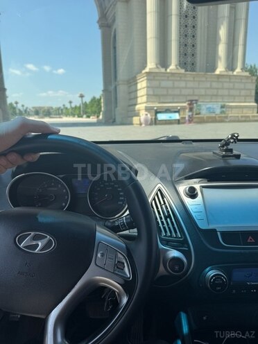 Hyundai ix35 2010, 195,000 km - 2.0 л - Gəncə