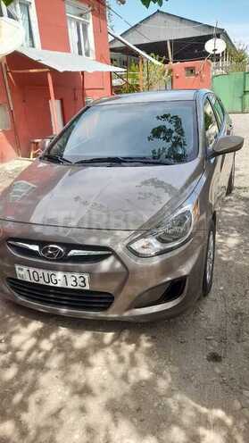 Hyundai Accent 2013, 127,000 km - 1.6 l - Füzuli