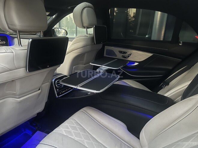 Mercedes S 500-16