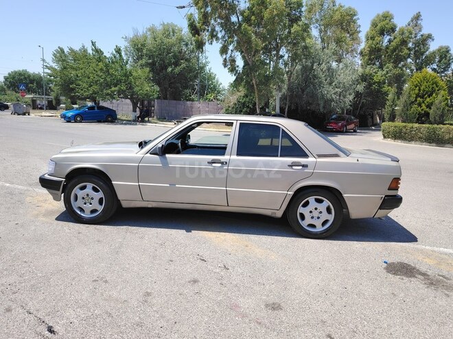 Mercedes 190 1990, 302,000 km - 2.0 l - Sumqayıt