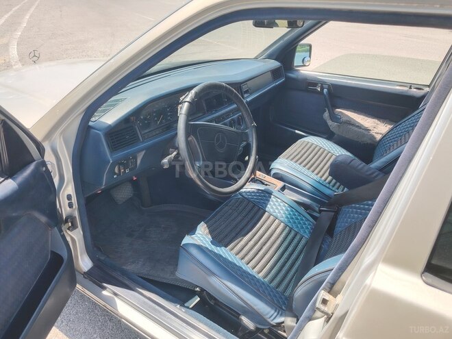 Mercedes 190 1990, 302,000 km - 2.0 l - Sumqayıt