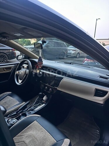 Toyota Corolla 2014, 117,624 km - 1.6 l - Bakı
