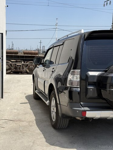 Mitsubishi Pajero 2007, 238,000 km - 3.0 l - Bakı